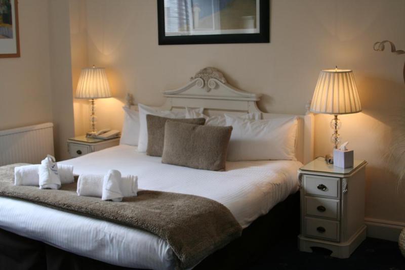 The Waterside Hotel Inverness Exteriör bild