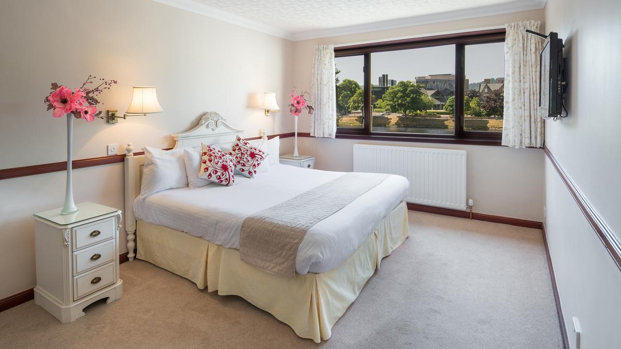 The Waterside Hotel Inverness Exteriör bild